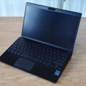 VAIO SX12 ALL BLACK EDITION 1280P