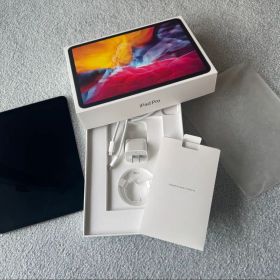 【Apple】iPad Pro 11インチ 第二世代 256GB 本体