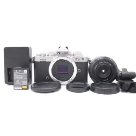 ショット数1548回！■美品■ Nikon ミラーレス一眼カメラ Z fc Special Edition キット NIKKOR Z 28mm f/2.8 SE付属 ZfcLK28SE ♯11210