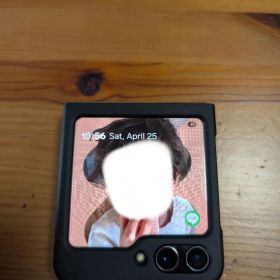 Samsung Galaxy Flip 5 SIMフリー（旧ドコモ）