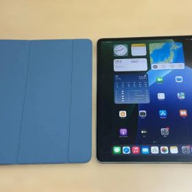 美品 iPad Air M3 13インチ 256GB MCNP4J/A