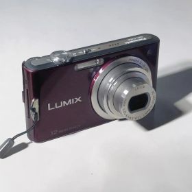 □Panasonic LUMIX DMC-FX60 コンパクトデジタルカメラ