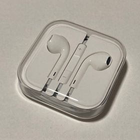 アップル(Apple)の送料無料 未使用 Apple純正 EarPods 3.5mmイヤホンジャック ①(ヘッドフォン/イヤフォン)