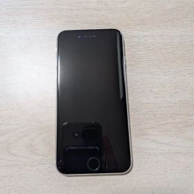 iphonese 第2世代 本体 64gb