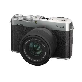 【中古】富士フイルム(FUJIFILM) ミラーレスデジタルカメラ FUJIFILM X-E4 レンズキット シルバー (XC15-45) F X-E4LK-1545-S当店保証30日間 人気モデル 高画質 売れ筋