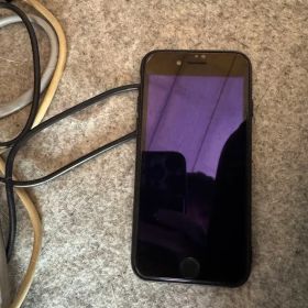 iPhone 7 ブラック 本体