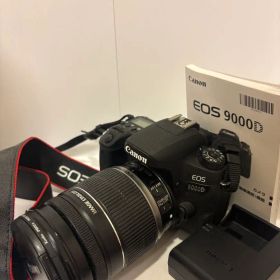 Canon EOS 9000D