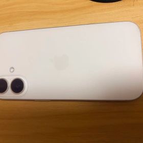 iPhone 16 ホワイト 128GB