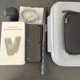 Insta360 x5 アクセサリーセット 本体新品
