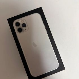 iPhone11 Pro 256GB 本体 ホワイト Simフリー カメラ音なし