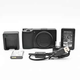 RICOH GR III HDF ショット数 1655回 別売り充電器BJ-11付 美品