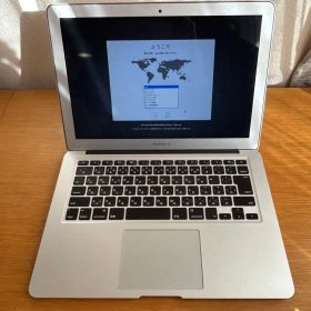 MacBook Air 13インチ 2017 / 8GB / SSD128GB