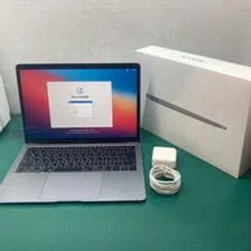 中古 MacBook Air 13インチ M2(CPU:8C/GPU:8C) 16GB/256GB シルバー MC7V4J/A 5140000984 状態： B:良品
