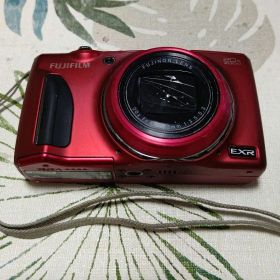 FinePix F900EXR 中古 7,860円 | ネット最安値の価格比較 プライスランク