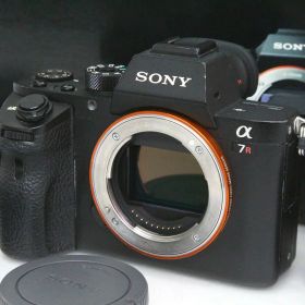 【中古】【並品】ソニー α7R II ILCE-7RM2 ボディ（センサー清掃済） CA01-R5088-2Q4 SONY ソニー α Eマウント ミラーレス フルサイズ 手ブレ補正 4K対応