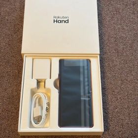 Rakuten Hand 本体 充電器付き