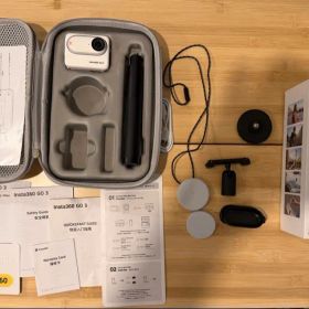 最安 Insta360 GO 3 本体 128GB ケースセット 他付属品 美品