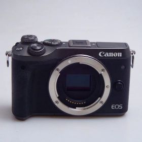 【中古】(キヤノン) Canon EOS Kiss M ブラック