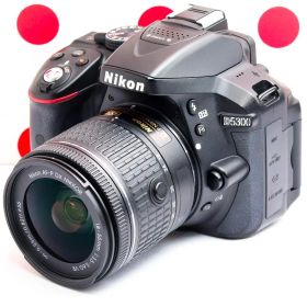 Nikon D5300❤Wi-Fi搭載&自撮り可❤超高画質❤一眼レフカメラ