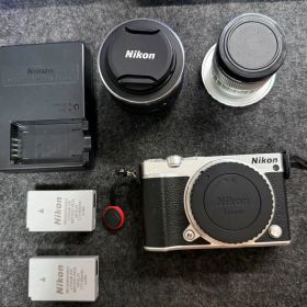Nikon 1 J5 本体＋ズームレンズ＋単焦点レンズ