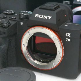 【中古】【美品】ソニー α7 III ILCE-7M3 ボディ（センサー清掃済） CA01-R5087-2P4 SONY ソニー α Eマウント ミラーレス フルサイズ 手ブレ補正 4K対応
