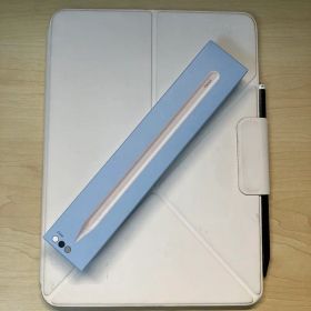 iPad Air 第5世代（スターライト・256GB） ペンシル＆カバー付き