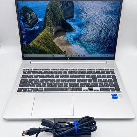 P57// HP ProBook 450 G8 i5 11世代 / Win 11 Pro / 8GB / 256GB / Office 2024 付き