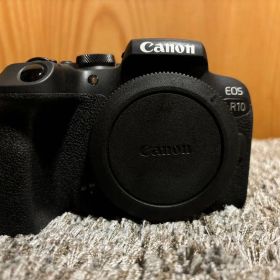 Canon EOS R10 + Mount Adapter EF-EOS R