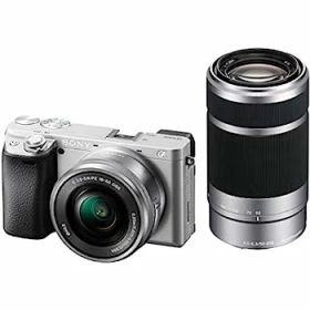 【中古】「ほぼ新品」ソニー/APS-C/ミラーレス一眼カメラ / α6400 / ダブルズームレンズキット(同梱レンズ:SELP1650+SEL55210) / シルバー/ILCE-6400Y S