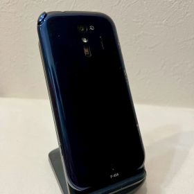 docomo/F-42A/らくらくスマートフォン/ネイビー/本体のみ/IMEI確認済み/FCNT/Android/スマホ/No.195