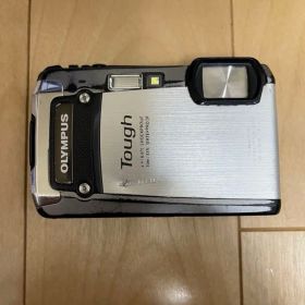 OLYMPUS Tough TG-820