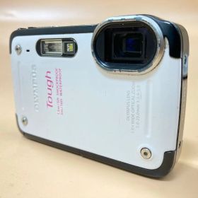 ◆スマホ転送ok◆Olympus Tough TG-620 SDカード付き スマホじゃ撮れない『体験』！？。2026年にOLYMPUS TG-620と歩く