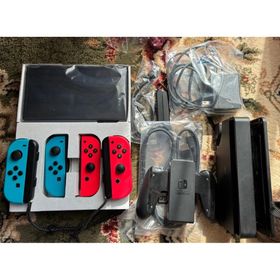 ニンテンドースイッチ(Nintendo Switch)の【美品】スイッチ本体 有機ELモデル Joy-Con 4本 すぐ遊べる(家庭用ゲーム機本体)