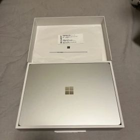 Microsoft Surface Laptop 第7世代 13.8