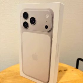 Apple iPhone 17 Pro Max シルバー 本体