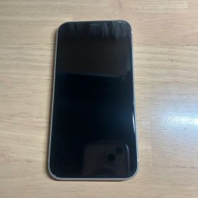 Apple iPhone 11 ホワイト 本体 256GB