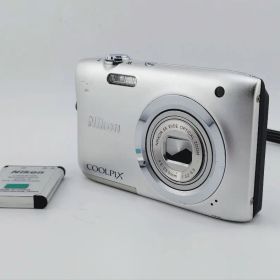 Nikon COOLPIX A100 シルバー 【動作品・難あり】
