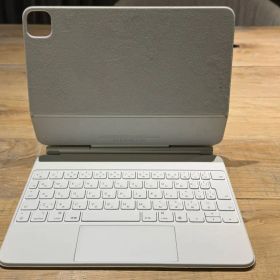 【外装美品】Apple Magic Keyboard ホワイト