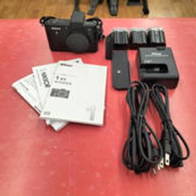 ミラーレス一眼 1V1 NIKON