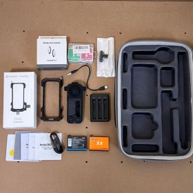 【超美品】 付属品多数 Insta360 X3 本体