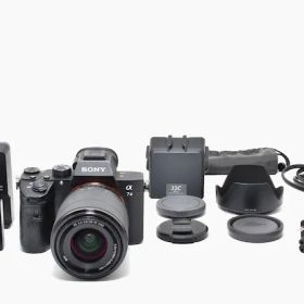＜並品＞ソニー SONY α7 III ズームレンズキット FE 28-70mm F3.5-5.6 OSS付属 ILCE-7M3K