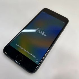 7600 Apple iPhone 8 64GB 77% simフリー
