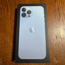 Apple iPhone 13 Pro maxシルバー 本体