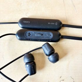 SONY WI-C200 ブラック ワイヤレスイヤホン