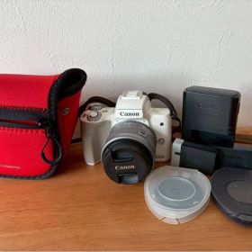 Canon EOS M ホワイト デジタルミラーレス 一眼レフカメラ