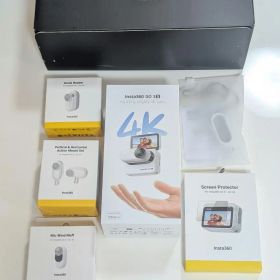 極美品 Insta360 GO 3S 本体 128GB フルセット ほぼ新品