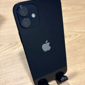 Apple iPhone 12 ブラック 本体 64GB