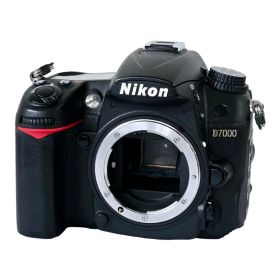 【良品】 NIKON ニコン D7000 ボディ #21970