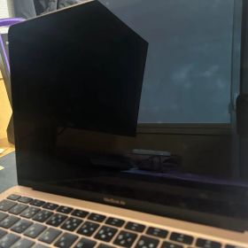 MacBook Air 2020 Retina 13インチ i3 8GB