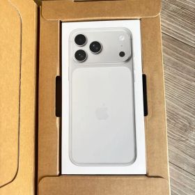 Apple iPhone 17promax 256gb シルバー
